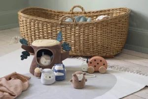 Kids Sebra Interior Cuddly Toys | Christmas Toys>Activity Toy Hide and Seek, Tree Stump – Sebra