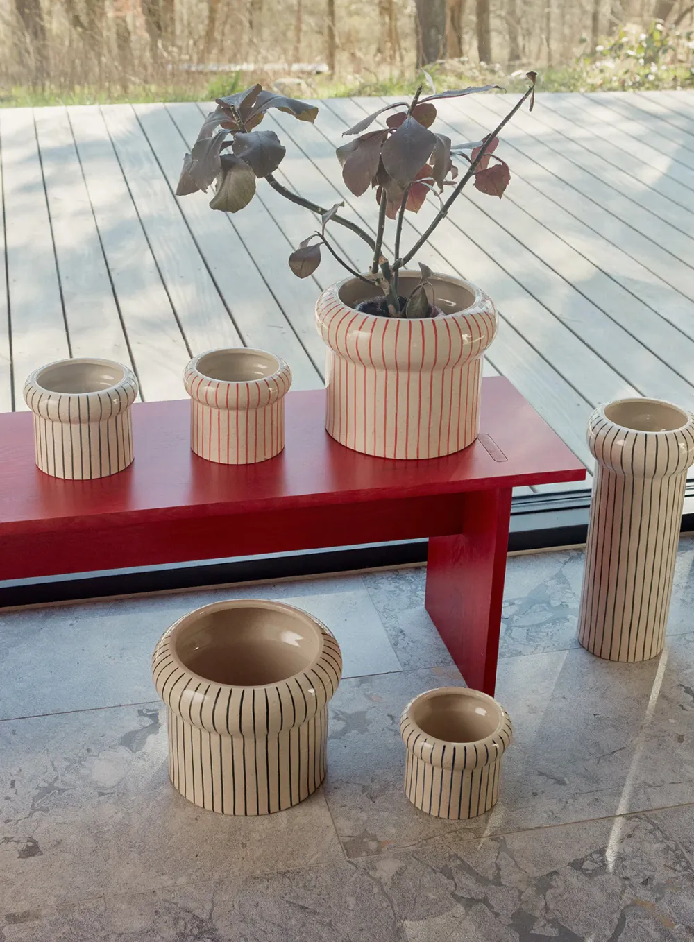 aki_pot_small_green__oyoy_1.webp OYOY Ceramics And Vases>Aki Pot, Small Green –