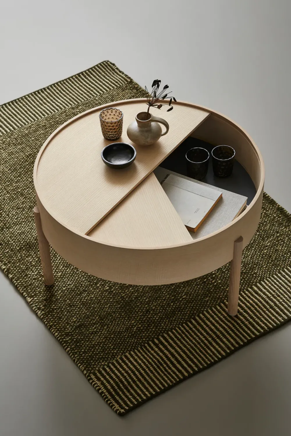arc_coffee_table__cm_whit_2.webp Woud Tables>Arc Coffee Table (66 cm), White Pigmented Lacquered Oak –