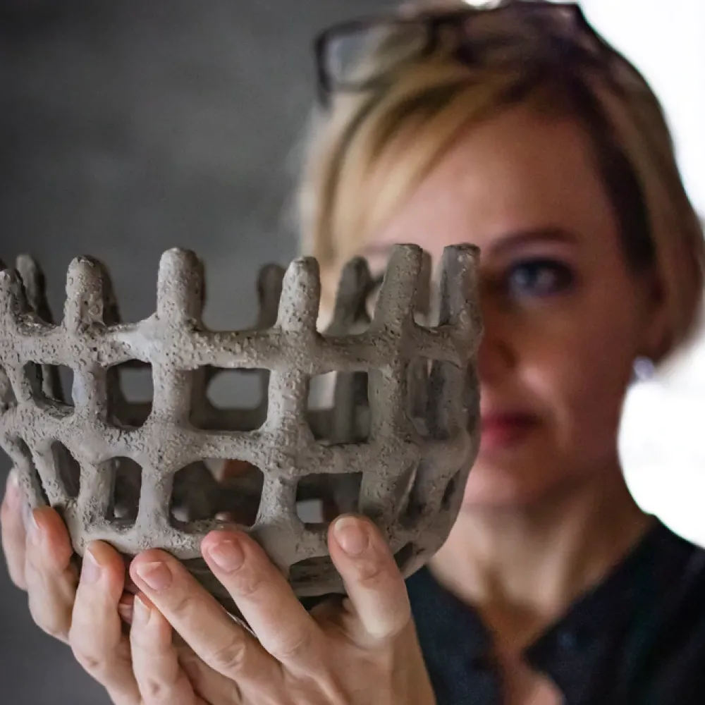 art_piece_braided_bowl__m_2.webp Mette Ditmer Design Figures | Ceramics And Vases>Art Piece Braided Bowl –