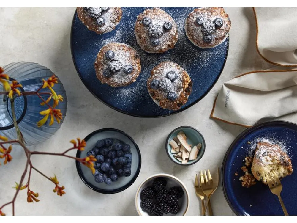 cake_dish_on_foot_blue__b_3.webp Bitz Kitchen>Cake Dish On Foot, Blue –