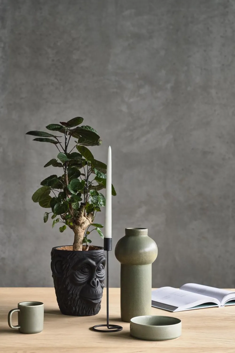 candlestick_amat__cm_blac_1-1.webp Villa Collection Candle And Holders>Candlestick Amat 28.5 cm, Black –