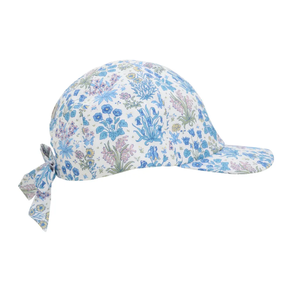 cap_in_liberty_fabric_sof_0.webp Kids Huttelihut Baby Girl>Cap in Liberty Fabric, Soft Chambray –