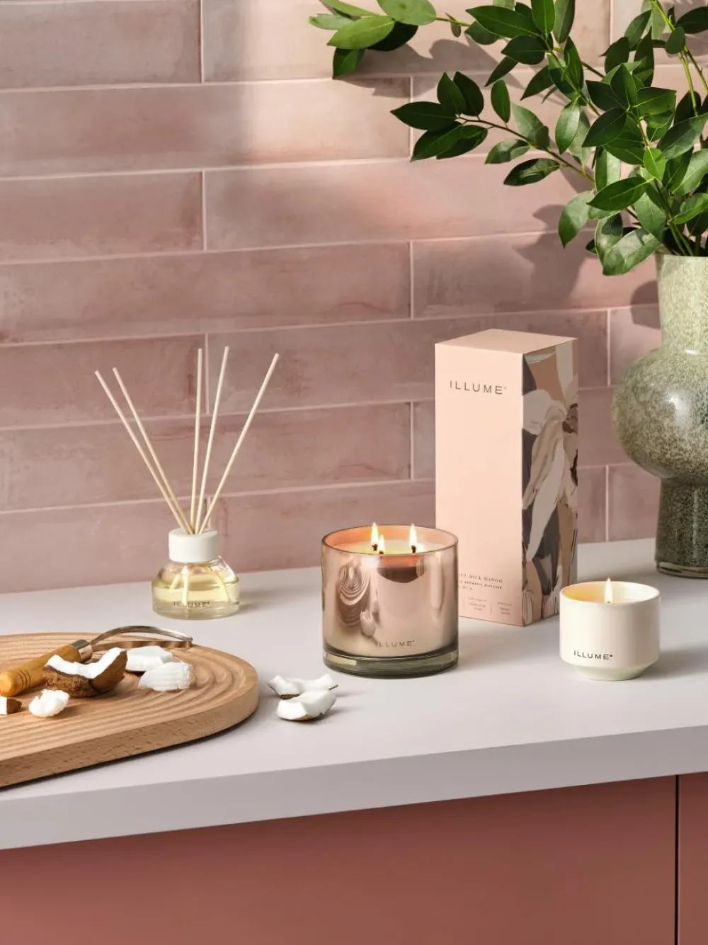 coconut_milk_mango_scent__1.webp Bloomingville Wellness & Beauty | Fragrance Sticks>Coconut Milk Mango Scent Diffuser –