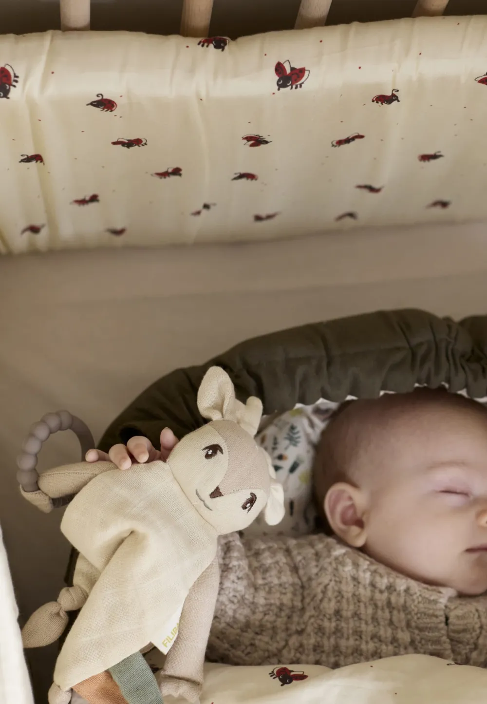 comfort_cloth_with_teethe_1.webp Kids FILIBABBA Baby Toys>Comfort Cloth with teether, Fawn –