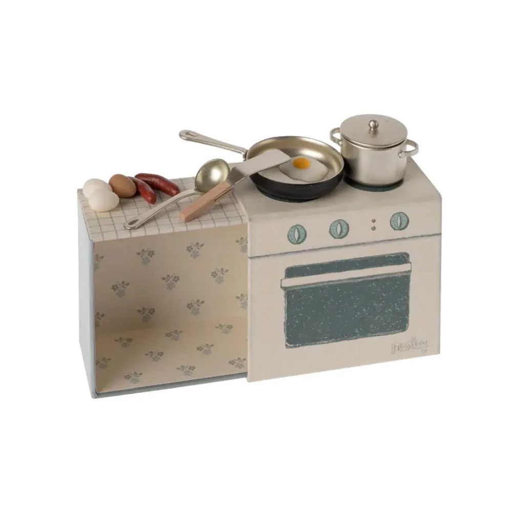 cooking_set_mouse__maileg_0.webp Kids Maileg Doll Accessories>Cooking set, Mouse –