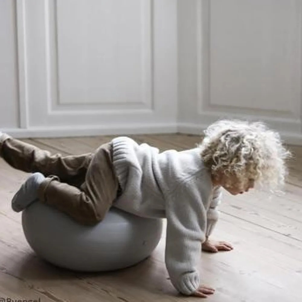 donut_grey_medium__bobles_1.webp Kids Bobles - Tumbling furniture Outdoor Toys | Christmas Toys>Donut Grey, Medium – bObles