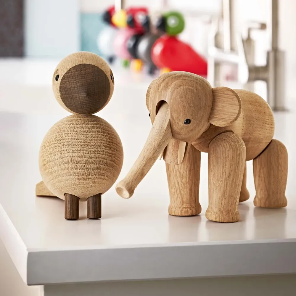 elephant_small_oak__kay_b_1.webp Kay Bojesen Denmark Design Figures>Elephant Small Oak – Kay Bojesen