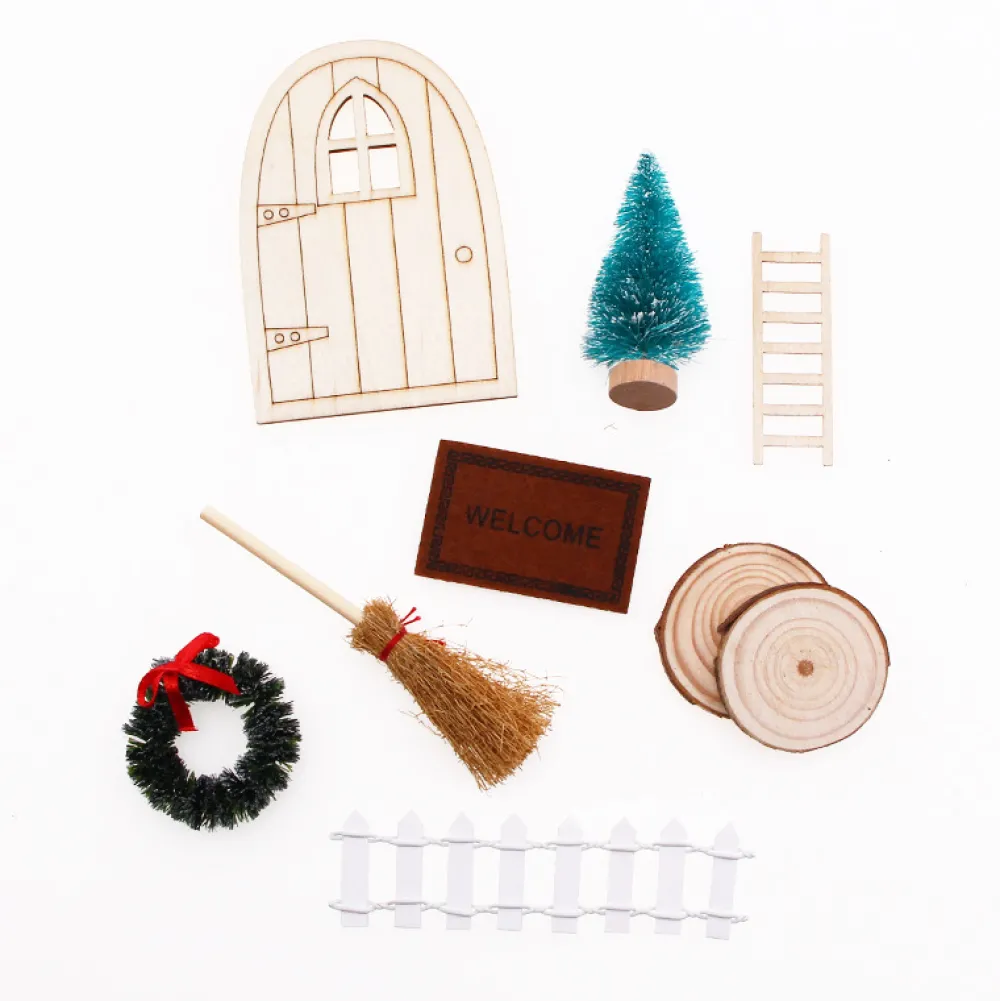 elf_miniature_set_with_ac_0.webp Kids Nordichaus Christmas Toys>Elf Miniature Set with Accessories no. 3