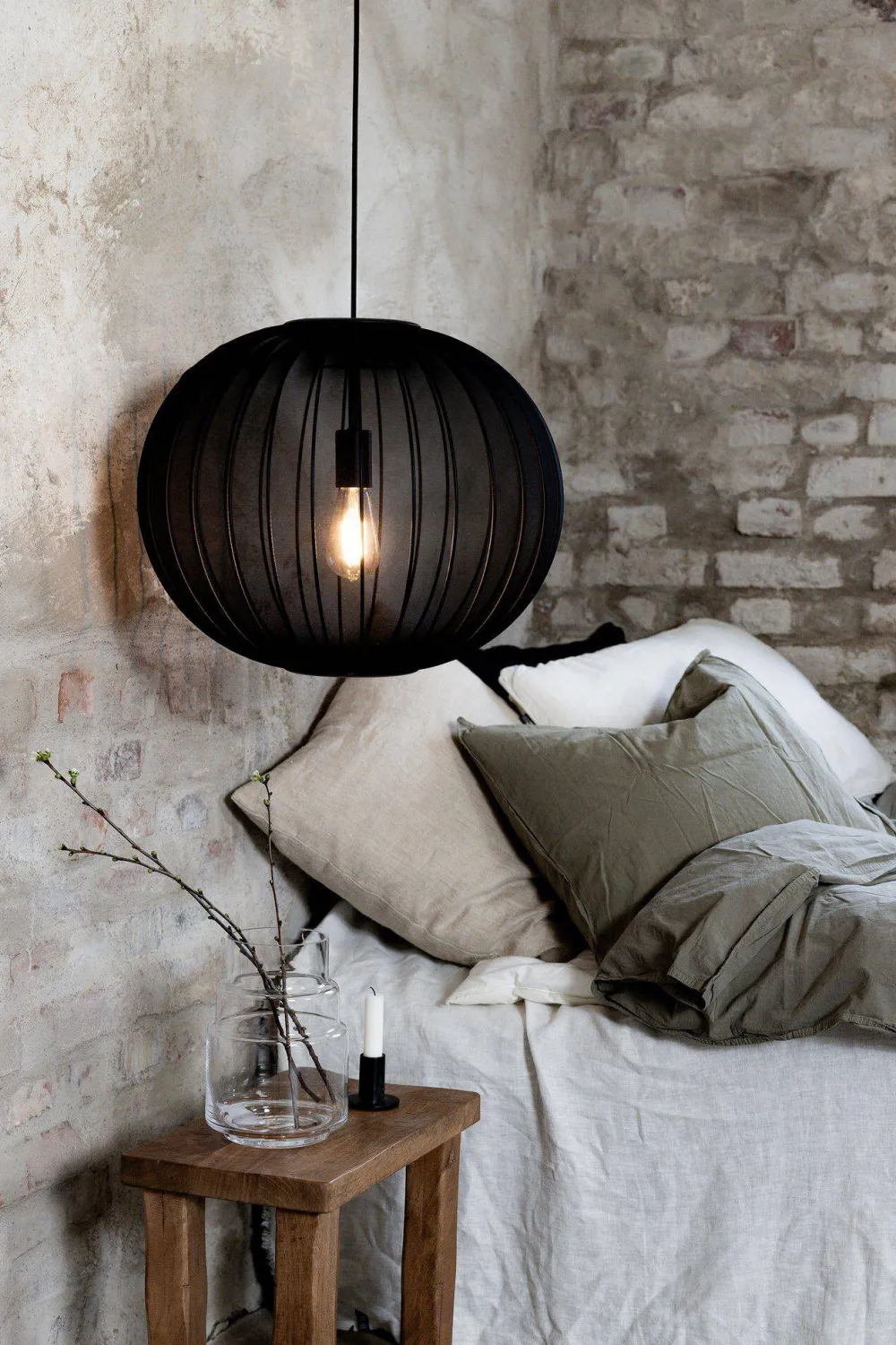 florence_ceiling_lamp_bla_2.webp Markslöjd Lamps & Lighting | Bedroom>Florence Ceiling Lamp Black 50 cm – Marksløjd