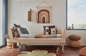 Kids OYOY Mini Wall Rugs>Follow The Rainbow Mini Wall Rug, Choko –