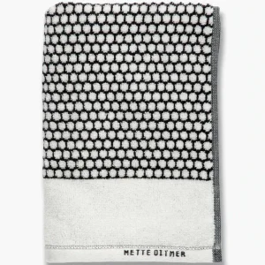 Mette Ditmer Wellness & Beauty | Textiles>Grid Towel 38 x 60 cm, Black / Off White –