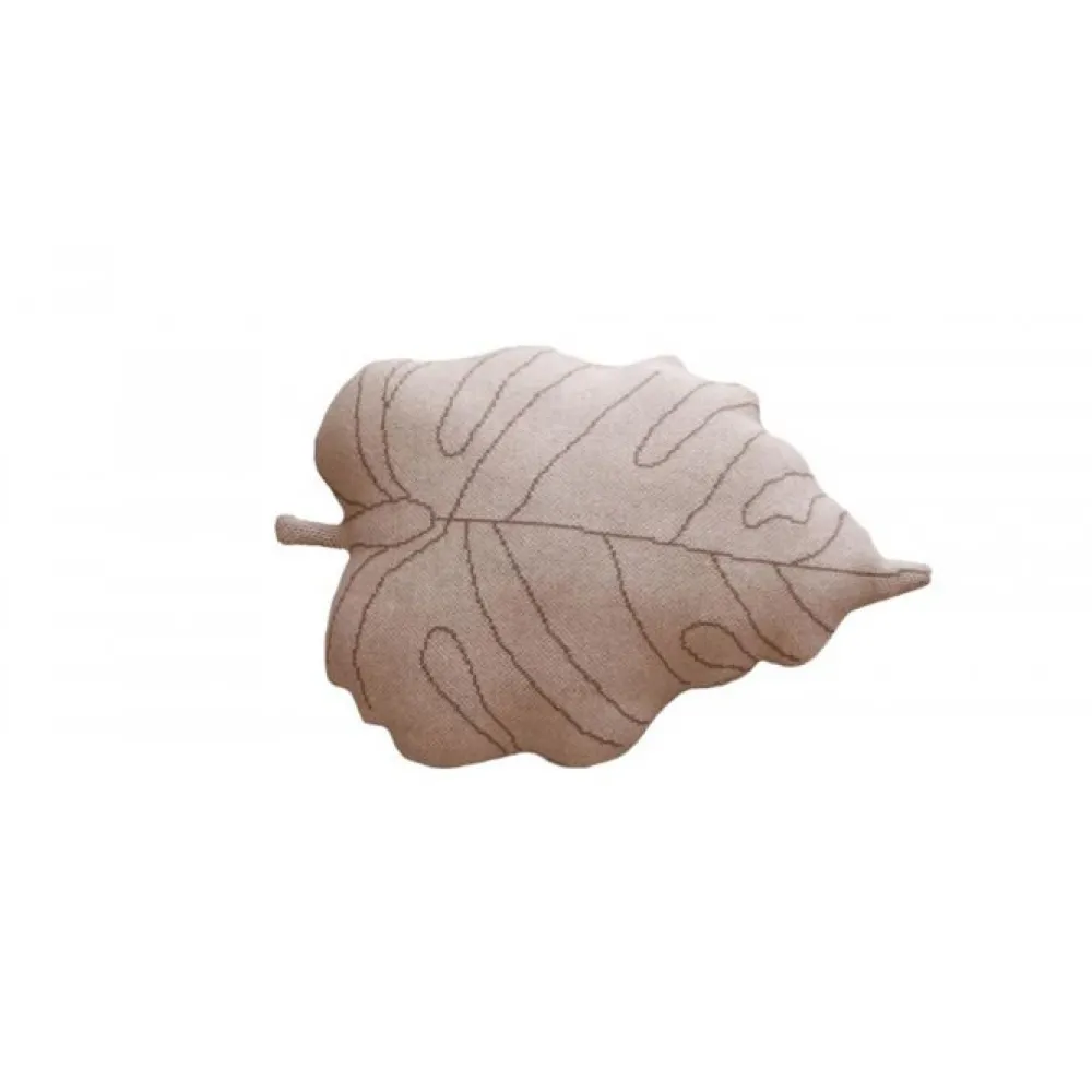 knitted_cushion_baby_leaf_0-2.webp Kids Lorena Canals Cushions & Nursing Pillows>Knitted Cushion Baby Leaf Rose Beige –
