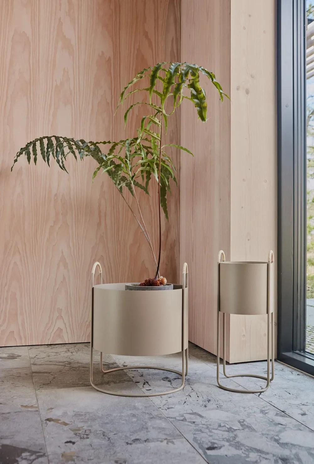 maki_plant_box_high_beige_1.webp OYOY Ceramics And Vases | Storage>Maki Plant Box, High Beige –