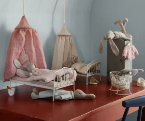 Kids Maileg Doll Accessories>Miniature bed canopy, Mint –