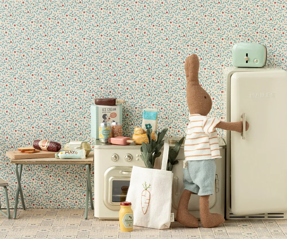 miniature_grocery_box__ma_1.webp Kids Maileg Doll Accessories>Miniature grocery box –