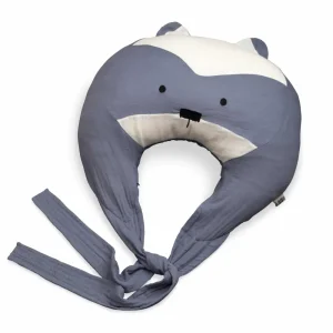 Kids Sebra Interior Cushions & Nursing Pillows>Nursing pillow, Rebel the raccoon – Sebra
