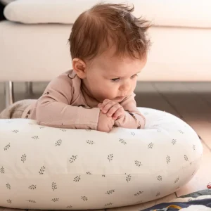 Kids Sebra Interior Cushions & Nursing Pillows>Nursing Pillow, Sophora Leaves – Sebra