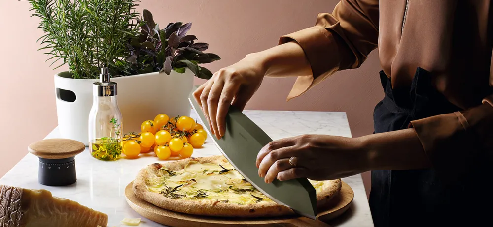 pizza_knife_green_tools___3.webp Eva Solo Kitchen>Pizza Knife, Green Tools –