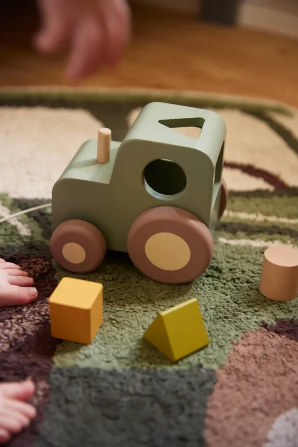 Kids FILIBABBA Wooden Toys>Pull along tractor with shape sorter –