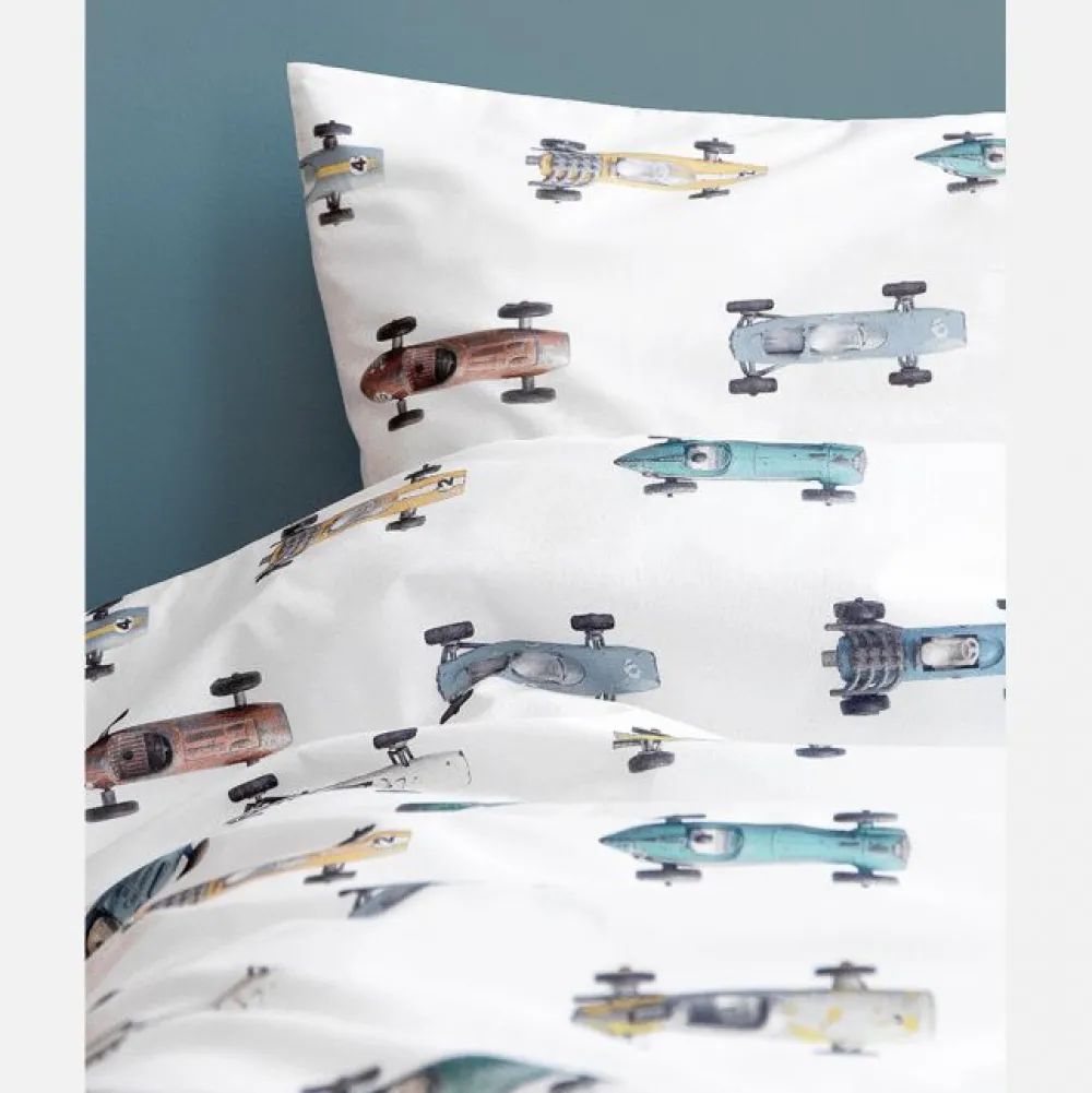 race_car_duvet_cover_juni_1.webp Kids Studio Ditte Baby And Kids Bedding>Race car duvet cover junior –