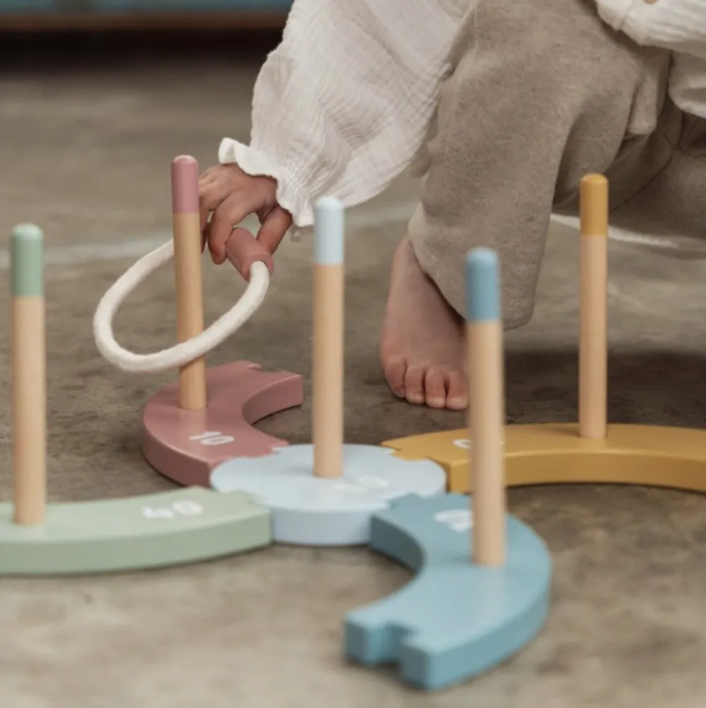 ring_toss_game__little_du_2.webp Kids Little Dutch Wooden Toys | Outdoor Toys>Ring Toss Game –