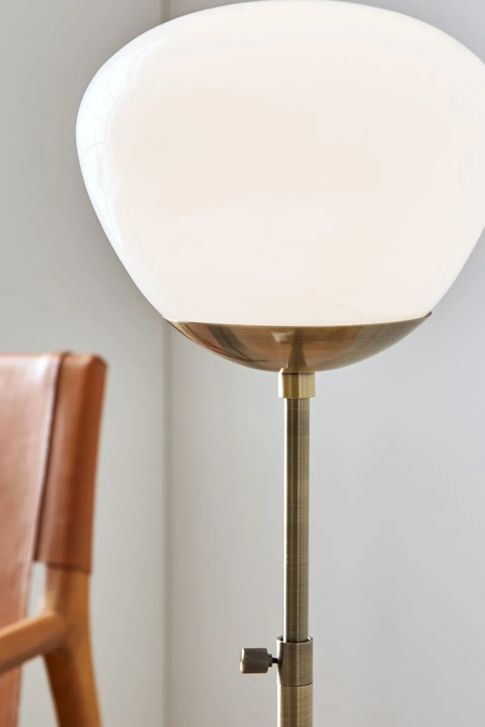 rise_table_lamp_antiquewh_2.webp Markslöjd Lamps & Lighting>Rise, Table Lamp Antique/White –