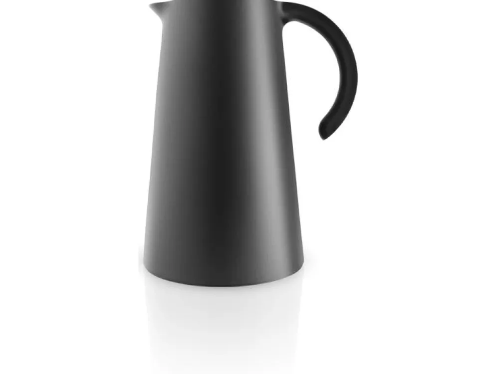 rise_vacuum_jug_l_black___0.webp Eva Solo Kitchen>Rise vacuum jug 1l black –