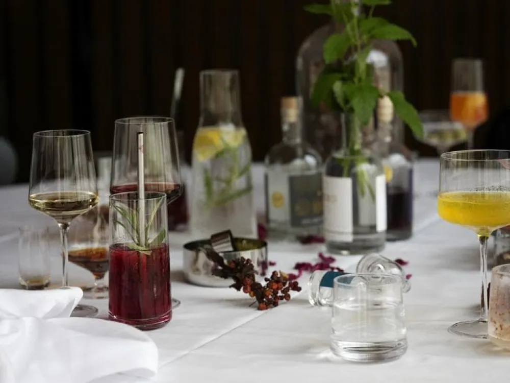 rocks_redwine_glasses__pc_1.webp Zone Denmark Kitchen>Rocks, Redwine Glasses 2 pcs. 300 ml –