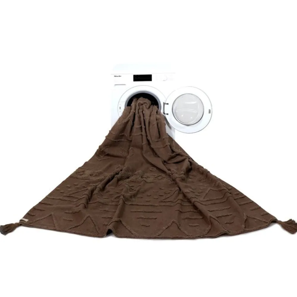 rug_tribu_soil_brown__xl__1.webp Lorena Canals Textiles>Rug Tribu Soil Brown – XL –