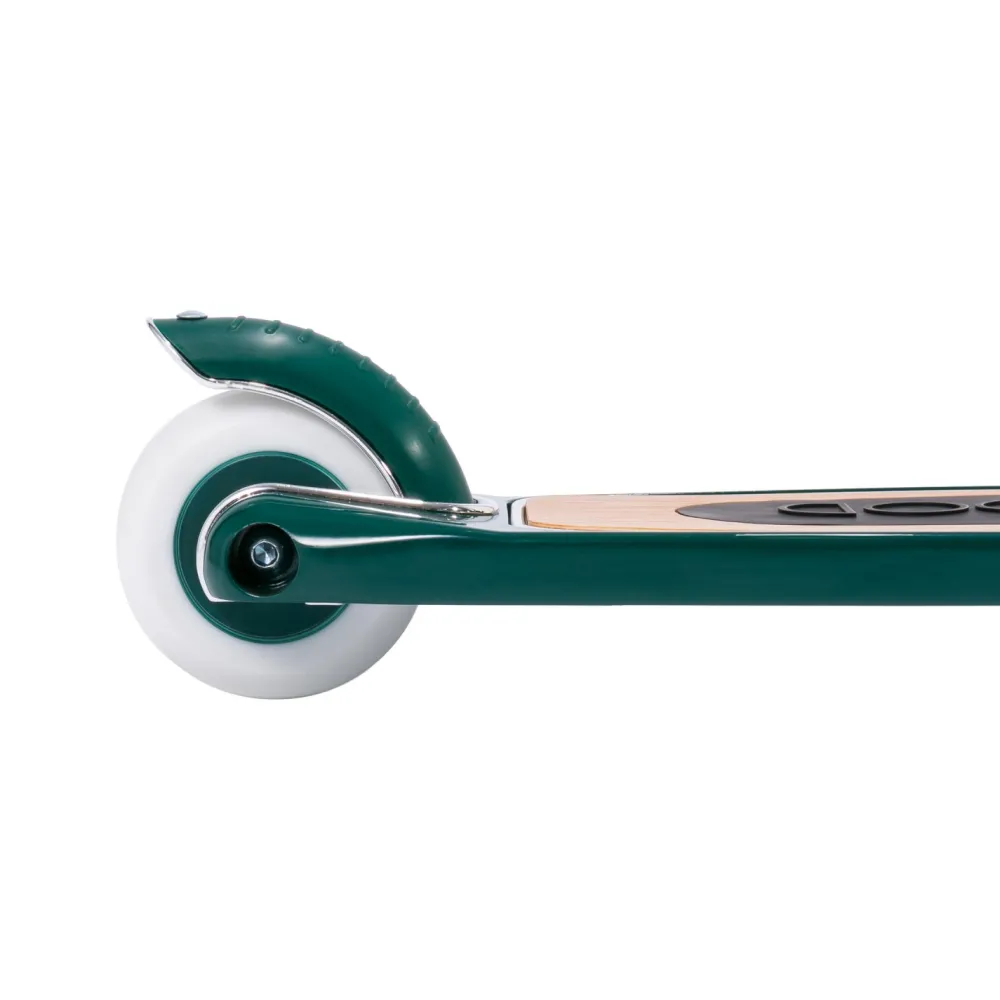 scooter_green__banwood_3.webp Kids Banwood Outdoor Toys | Bikes, Scooters And Helmets>Scooter Green –