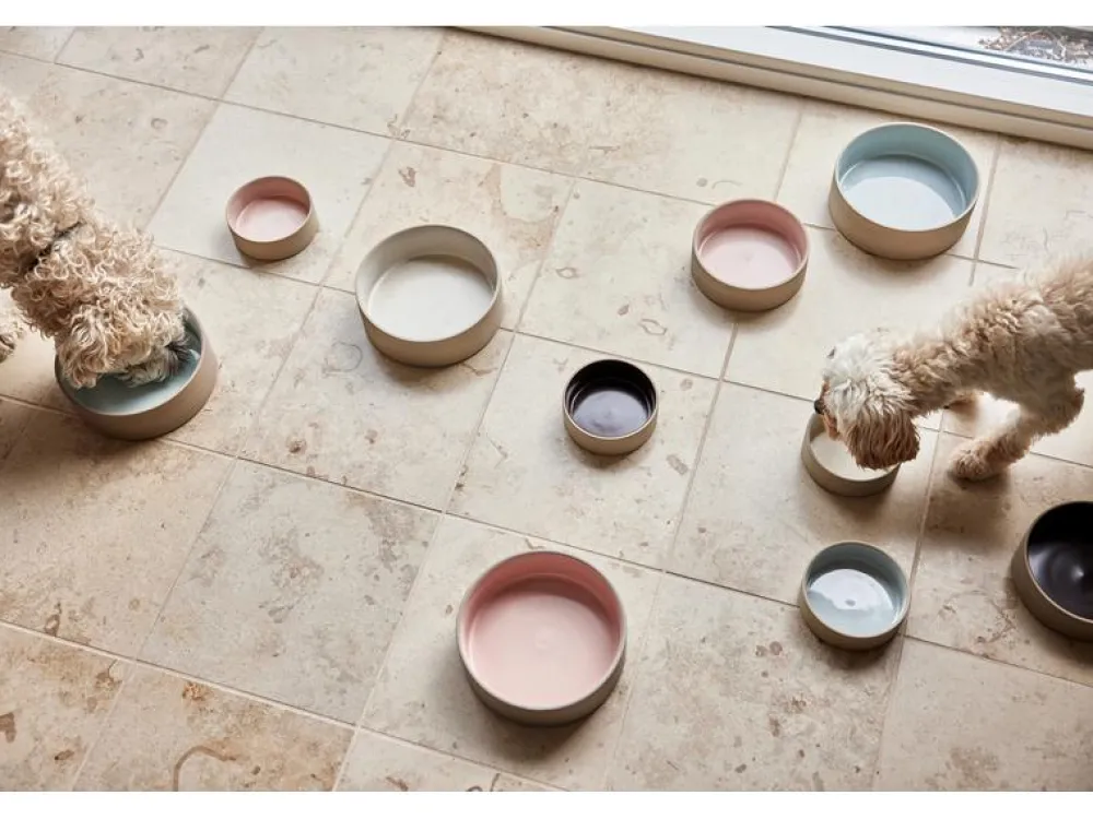 sia_dog_bowl_large__oyoy_2.webp OYOY ZOO Pets>Sia Dog Bowl Large – OYOY