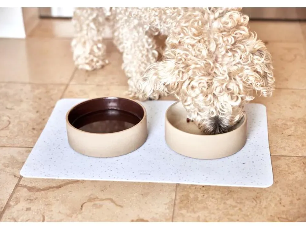 sia_dog_bowl_large__oyoy_3.webp OYOY ZOO Pets>Sia Dog Bowl Large – OYOY
