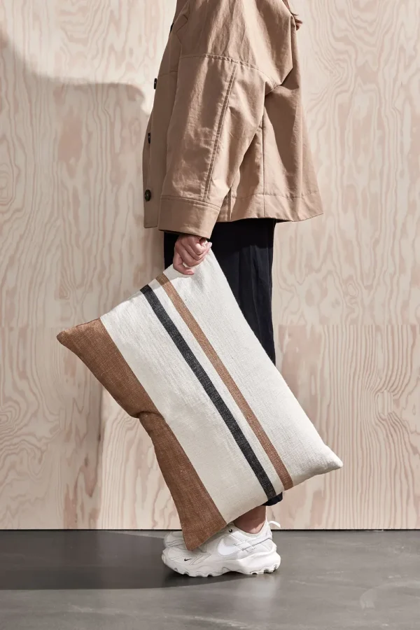 OYOY Textiles | Bedroom>Sofuto Cushion Long Cover, Offwhite –