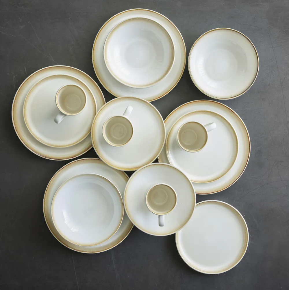stoneware_set__pieces_gif_1.webp Bitz Kitchen>Stoneware set 16 pieces gift box, Creme –