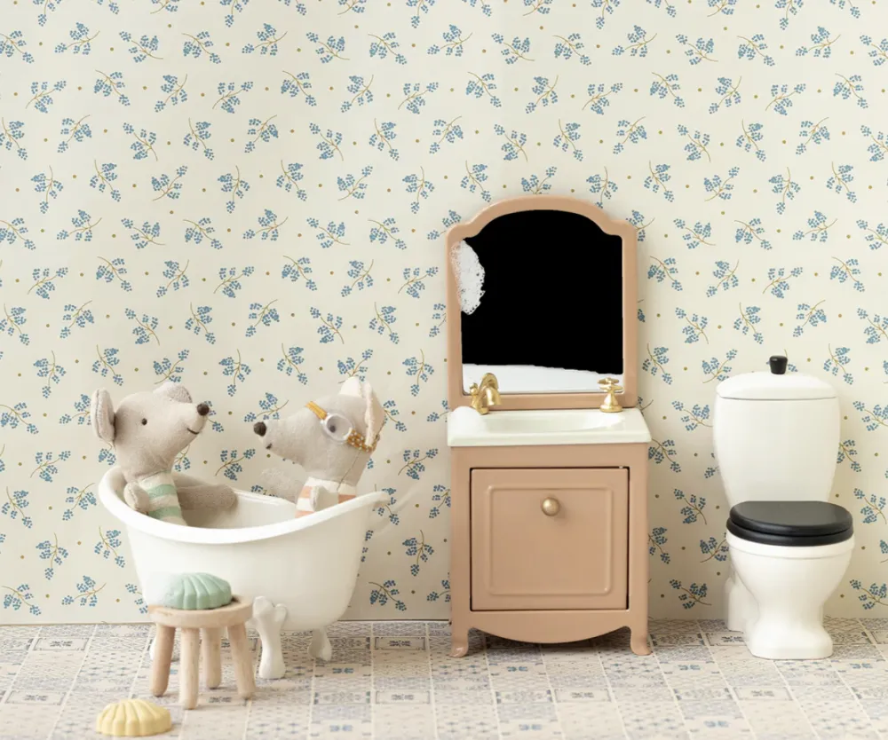 toilet_mouse__maileg_1.webp Kids Maileg Doll Accessories>Toilet, Mouse –