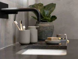 Zone Denmark Toothbrush Mugs>Toothbrush Mug Ume Taupe – Zone