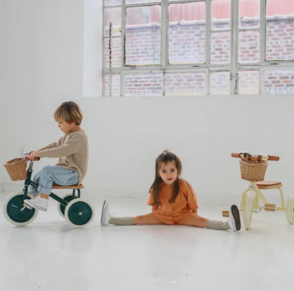 trike_tribike__white__ban_4.webp Kids Banwood Outdoor Toys | Bikes, Scooters And Helmets>Trike Tribike – white –