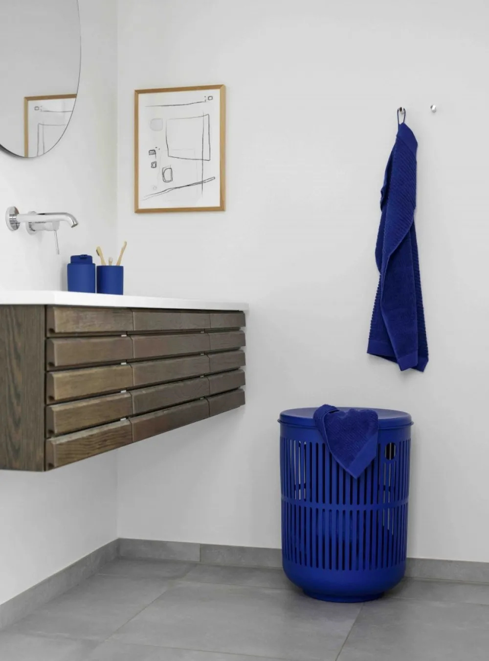 ume_laundry_basket_indigo_1.webp Zone Denmark Storage | Bedroom>Ume Laundry Basket Indigo – Zone