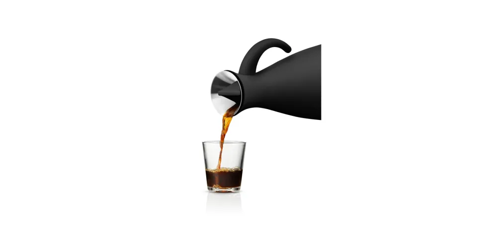 vacuum_jug_matt_black__ev_2.webp Eva Solo Kitchen>Vacuum Jug, Matt Black –
