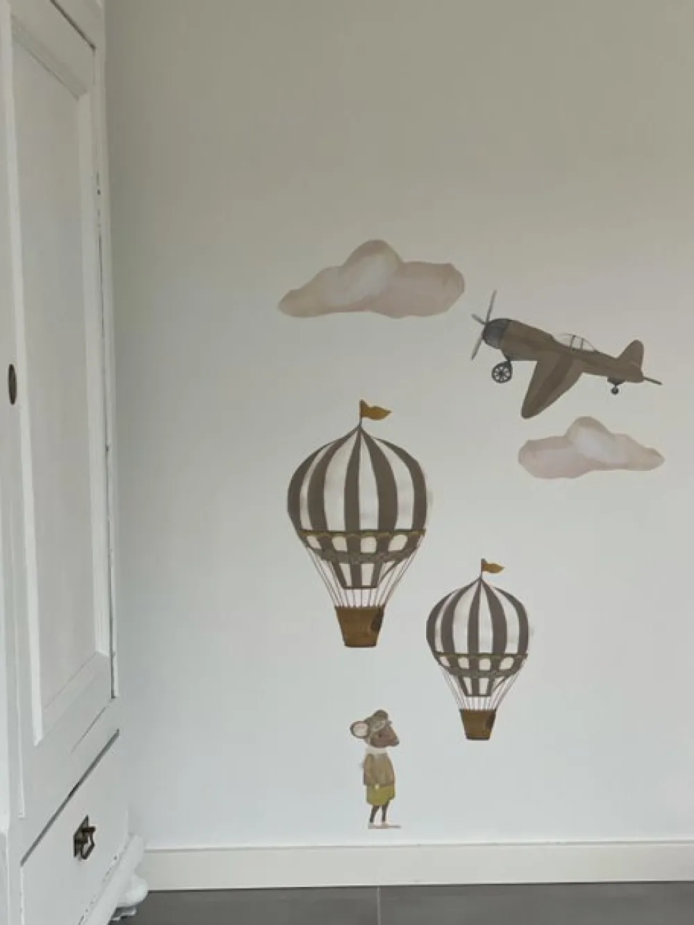 wallsticker_retro_air_bal_2-1.webp Kids That's Mine Wallstickers>Wallsticker Retro air balloon large, Brown – That’s Mine