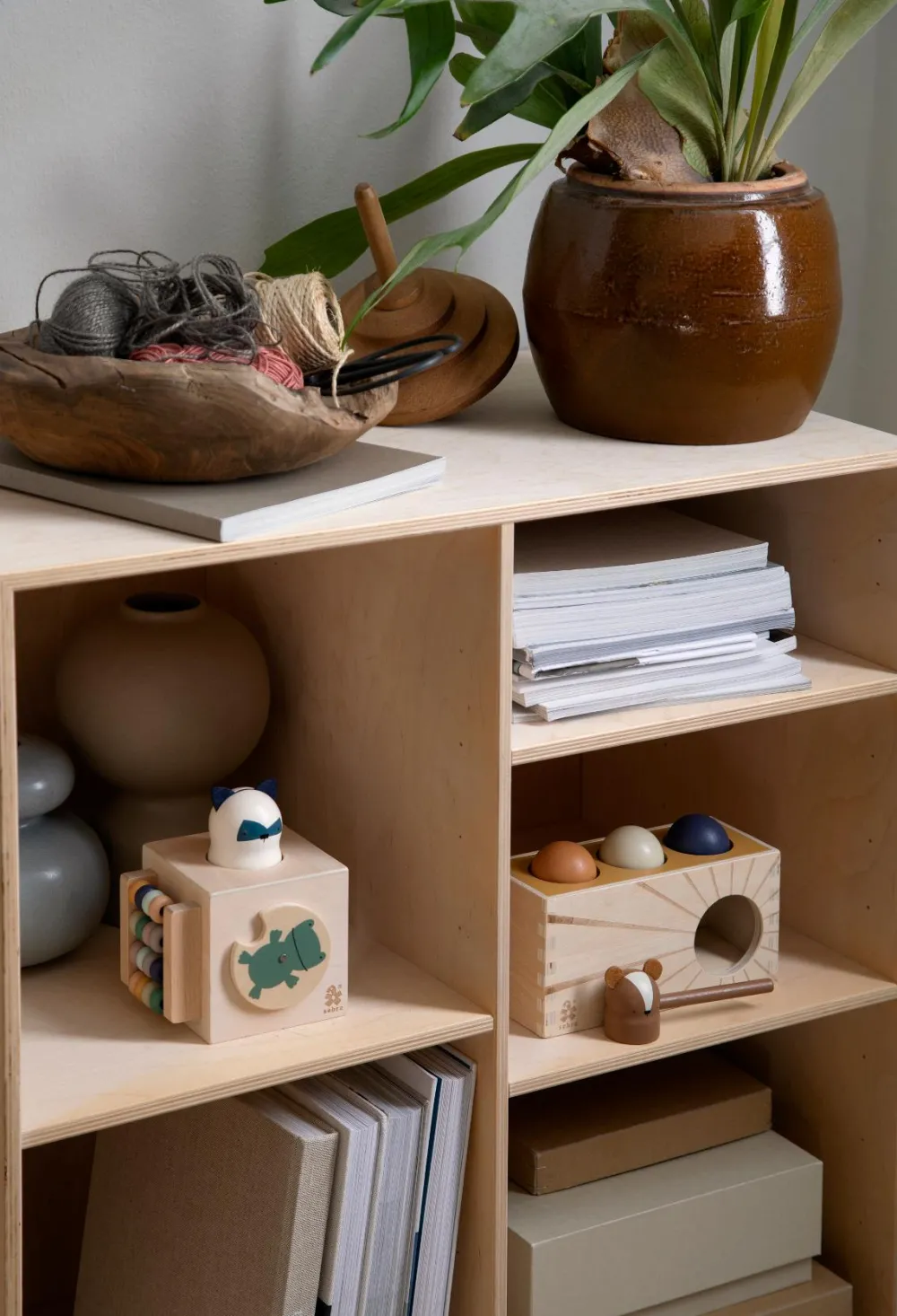 wooden_activity_cube_wood_2.webp Kids Sebra Interior Wooden Toys | Baby Toys>Wooden Activity Cube, Woodland – Sebra