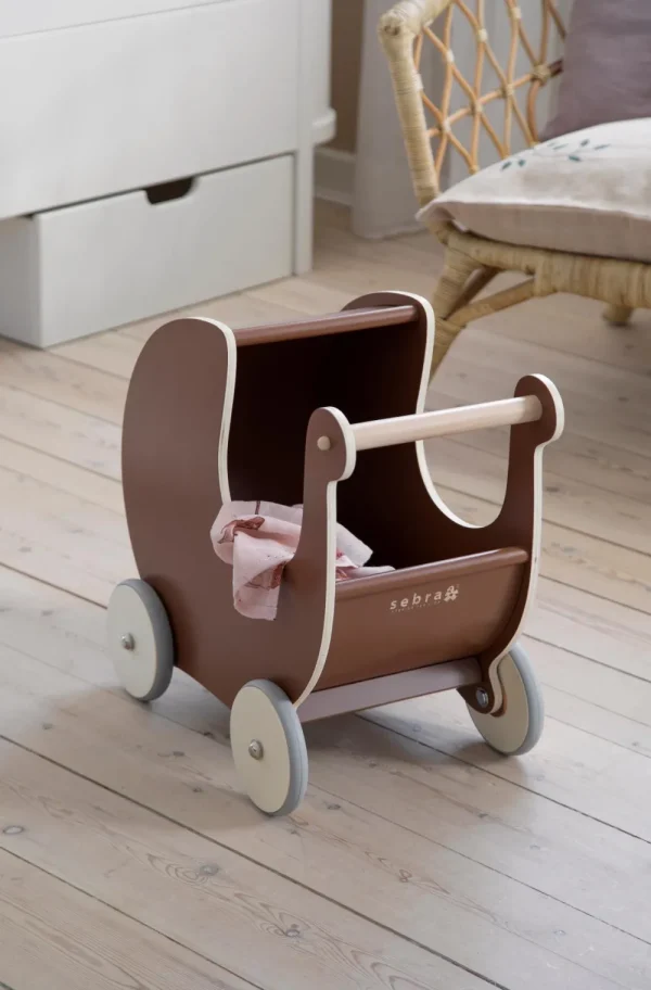 Kids Sebra Interior Doll Accessories>Wooden doll’s pram, dark amber – Sebra
