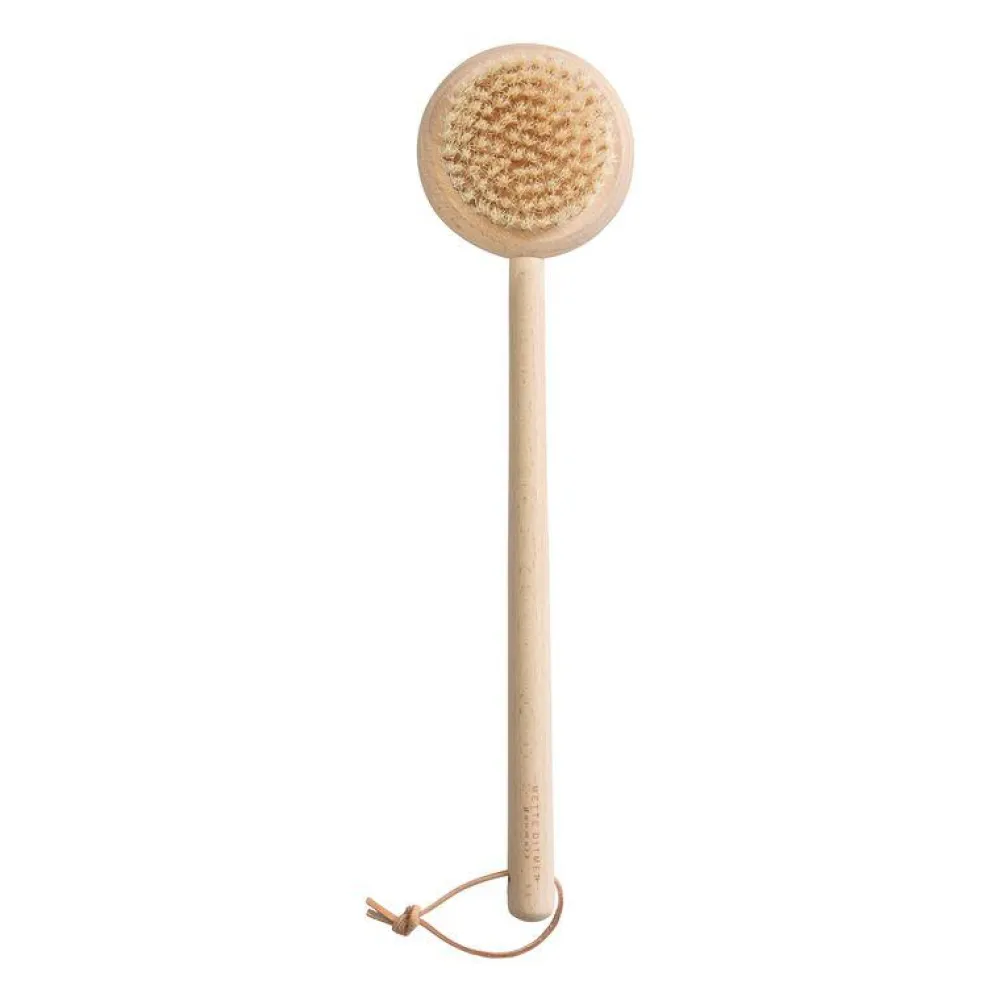 wooden_shower_brush_with__0.webp Mette Ditmer Wellness & Beauty | Bathroom Accessories>Wooden shower brush with handle –